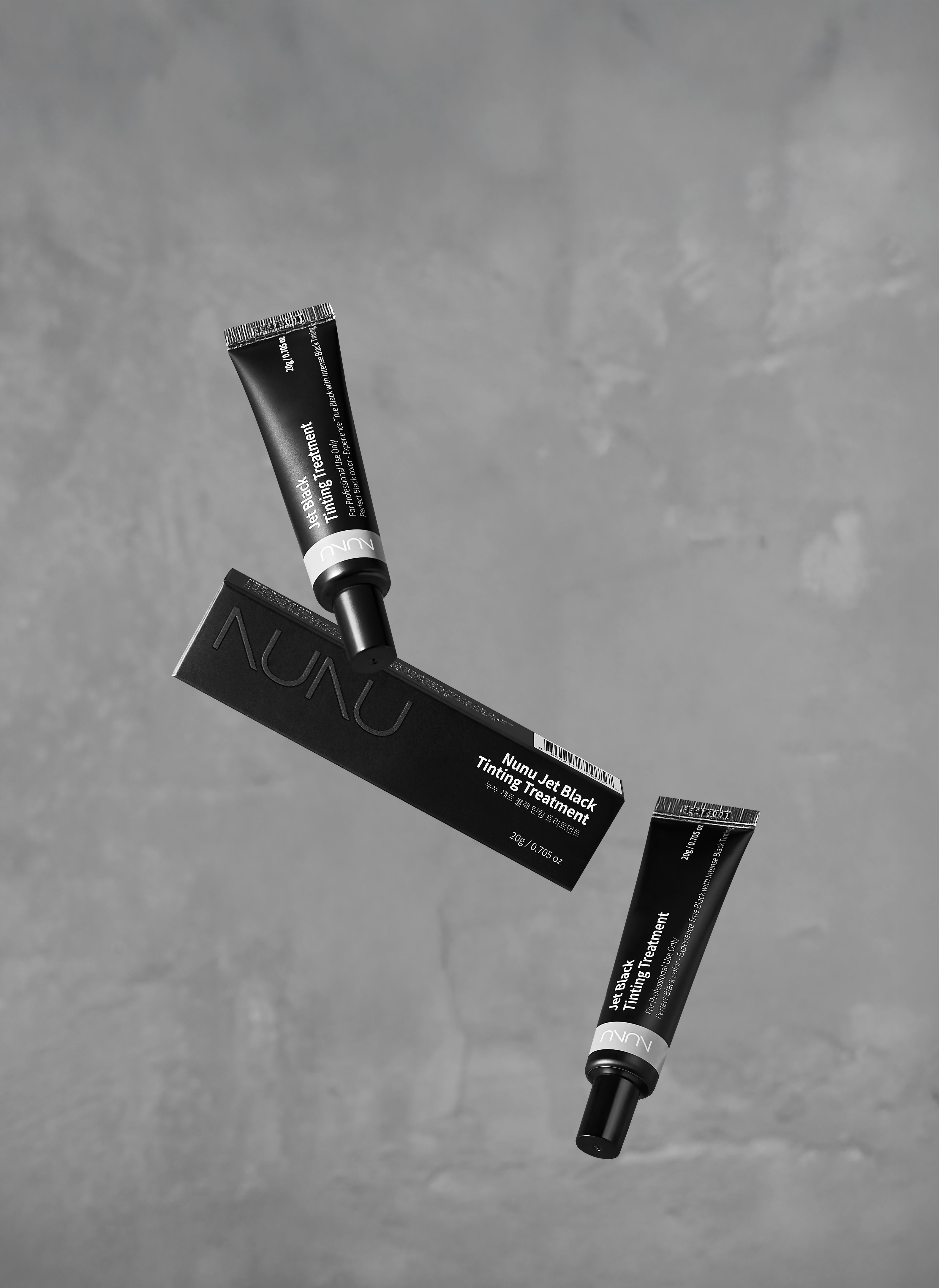 Jet Black Tinting Treatment-No oxidizer required – easy single-step application